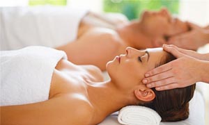 Rejuvenate Together: Top Couple Massage Toronto, Massage Therapy North York & Spa Packages with Oxygen Facial